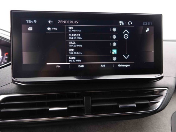 Peugeot 3008 Hybrid 145 e-DCS6 GT Noir