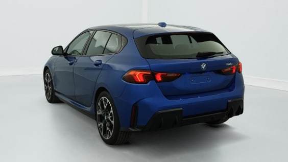 BMW Serie 1 F70 120d 163 ch DKG7 M Sport Portimao Blau Metallic