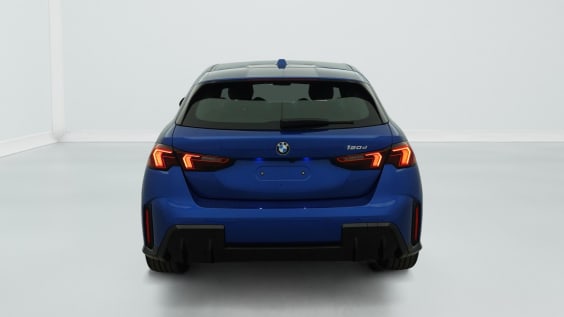 BMW Serie 1 F70 120d 163 ch DKG7 M Sport Portimao Blau Metallic