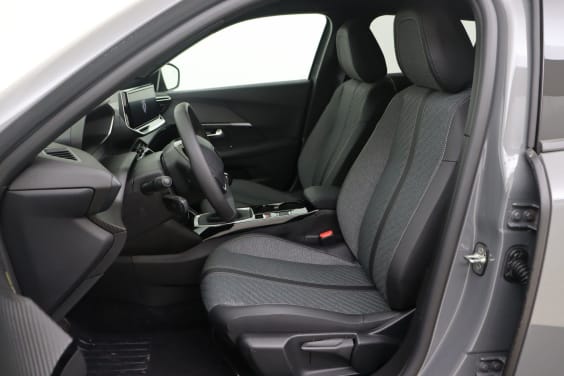 Peugeot 2008 Allure 1.2 Turbo 100 hp Man.6 Grey