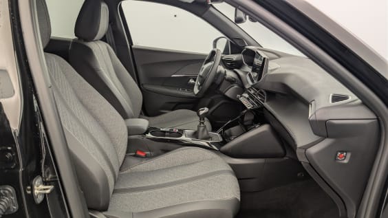 Peugeot 2008 100 S&S BVM6 Allure Noir Perla Nera