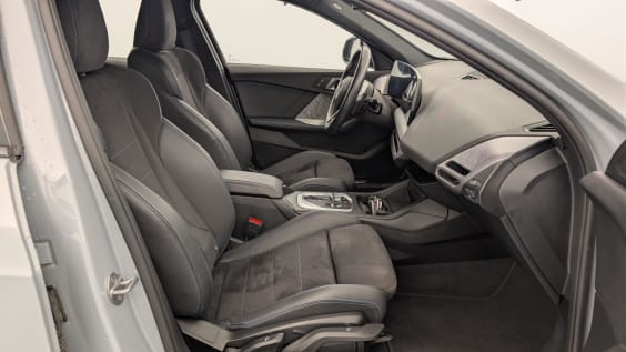 BMW Serie 1 F70 120d 163 ch DKG7 M Sport Brooklyn Grau Metallic