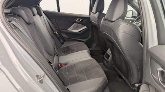 BMW Serie 1 F70 120d 163 ch DKG7 M Sport Brooklyn Grau Metallic