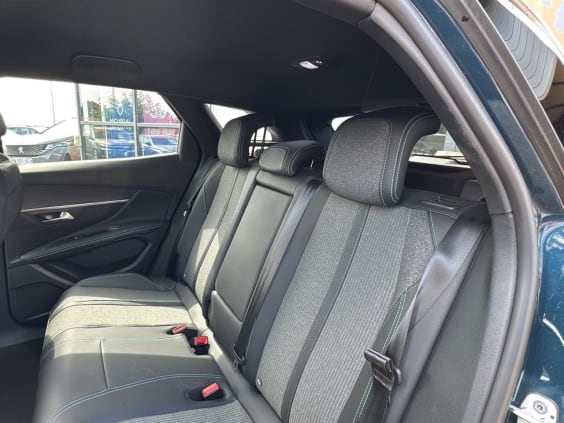 Peugeot 3008 Plug-in hybrid 180 allure pack e-eat8 Bleu