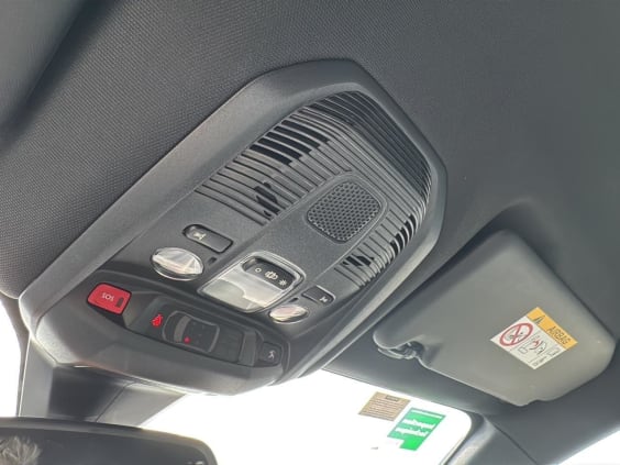 Peugeot 3008 Plug-in hybrid 180 allure pack e-eat8 Bleu