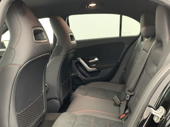 Mercedes-Benz CLASSE A 200 d 8G-DCT AMG Line Noir Cosmos