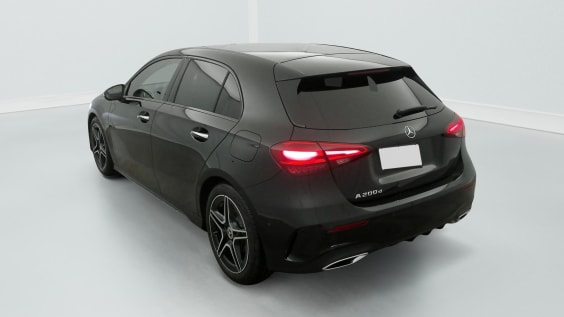 Mercedes-Benz CLASSE A 200 d 8G-DCT AMG Line Noir Cosmos