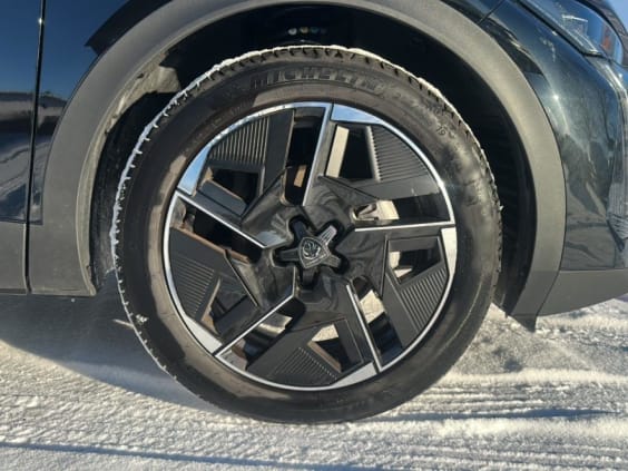 Peugeot 408 Hybrid 145 gt e-dcs6 Noir