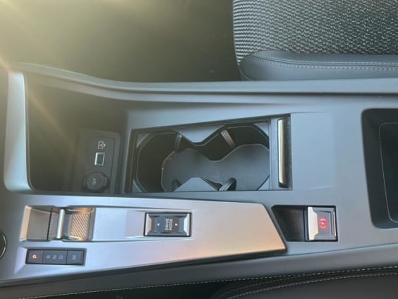 Peugeot 408 Hybrid 145 gt e-dcs6 Noir