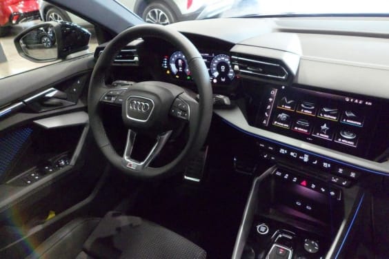 Audi A3 SPORTBACK A3 Sportback TFSI Mild Hybrid 150 S tronic 7 S line Noir Mythe