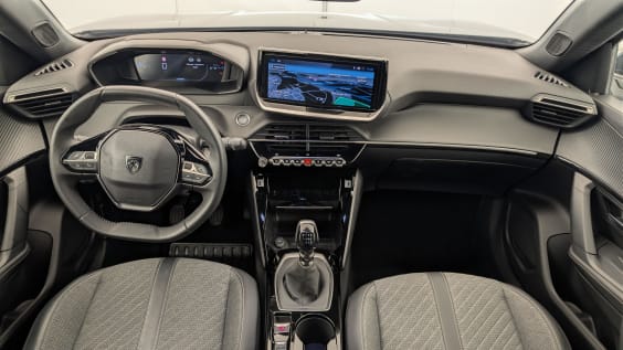 Peugeot 2008 100 S&S BVM6 Allure gris artense