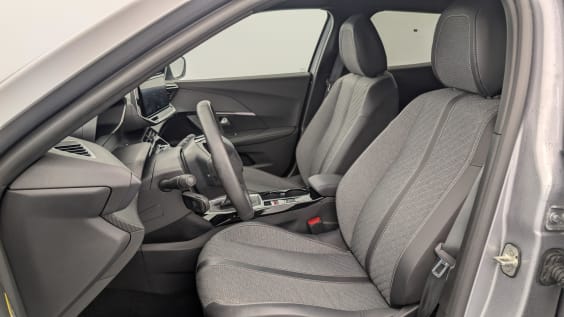 Peugeot 2008 100 S&S BVM6 Allure gris artense