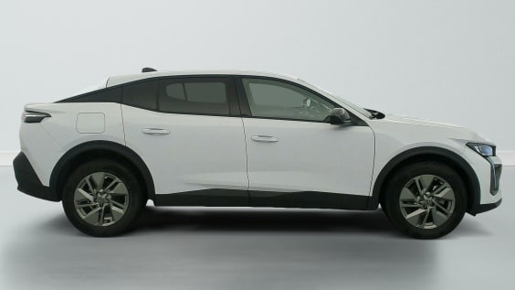 Peugeot 408 Hybrid 136 e-DCS6 Allure Blanc Okenite