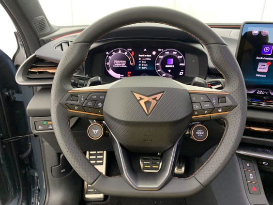 Cupra Terramar 1.5 eTSI Hybrid 150 ch DSG7 V Bleu Fjord