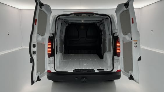 Volkswagen Transporter TRANSPORTER T7 Van L1 2.0 TDI 150ch Business BVA8 Clear White