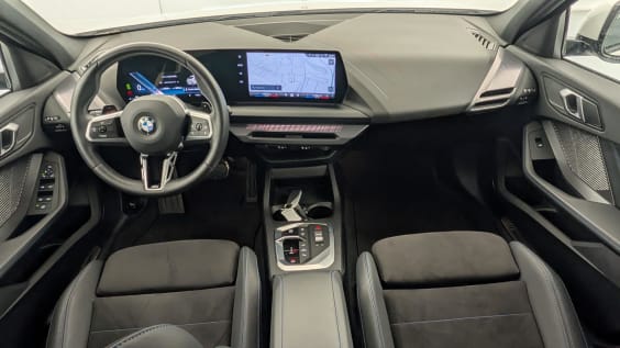 BMW Serie 1 F70 120d 163 ch DKG7 M Sport Alpinweiss