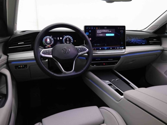 Volkswagen Passat Variant 1.5 eHybrid 272 DSG6 Elegance Gris