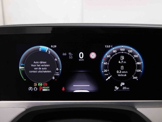 Volkswagen Passat Variant 1.5 eHybrid 272 DSG6 Elegance Gris