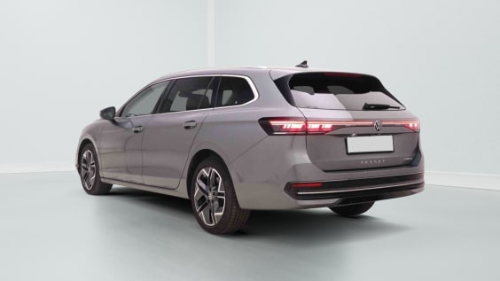 Volkswagen Passat Variant 1.5 eHybrid 272 DSG6 Elegance Gris