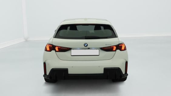 BMW Serie 1 F70 120d 163 ch DKG7 M Sport Alpinweiss
