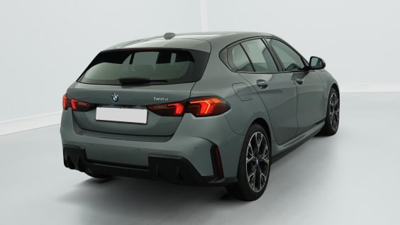 BMW Serie 1 F70 120d 163 ch DKG7 M Sport Skyscraper Grau