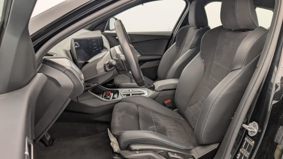 BMW Serie 1 F70 120d 163 ch DKG7 M Sport Saphirschwarz