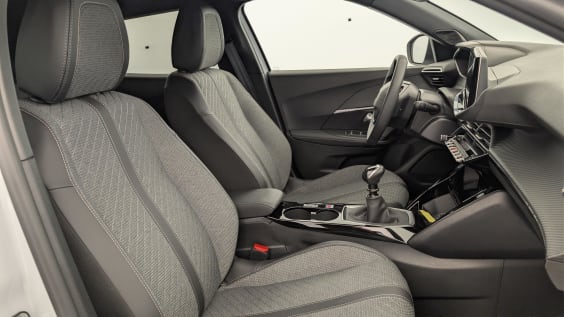 Peugeot 2008 100 S&S BVM6 Allure Blanc Okenite