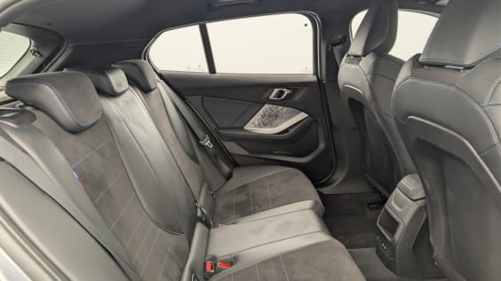 BMW Serie 1 F70 120d 163 ch DKG7 M Sport Skyscraper Grau