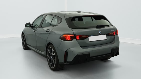 BMW Serie 1 F70 120d 163 ch DKG7 M Sport Skyscraper Grau