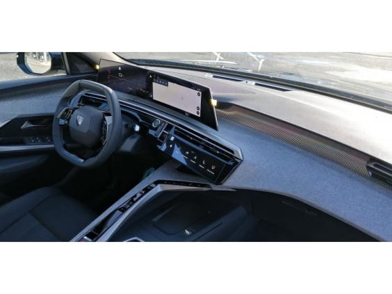 Peugeot 3008 1.2i Hybrid 145 e-DCS6 GT Gris Titanium