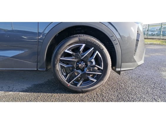 Peugeot 3008 1.2i Hybrid 145 e-DCS6 GT Gris Titanium