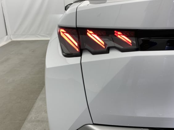 Peugeot 3008 Hybrid 145 e-DCS6 GT Blanc Okenite / Toit Noir