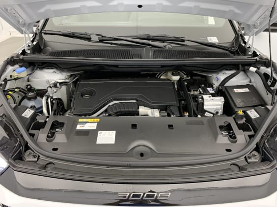 Peugeot 3008 Hybrid 145 e-DCS6 GT Blanc Okenite / Toit Noir
