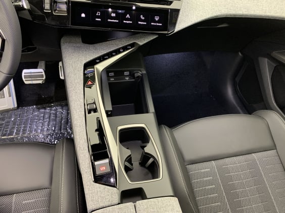 Peugeot 3008 Hybrid 145 e-DCS6 GT Blanc Okenite / Toit Noir