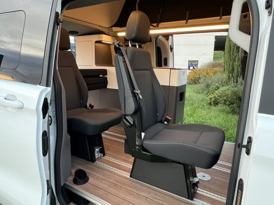 City by Campérêve CITYCAMP FORD TRANSIT CUSTOM 2.0L 136 CV BVA8 Blanc 