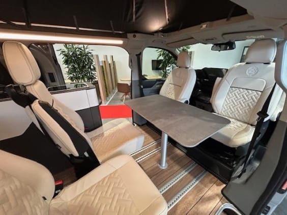 City by Campérêve City camp FORD TRANSIT CUSTOM 2.0L - ECOBLUE - 136 CV - BVA Gris Matter