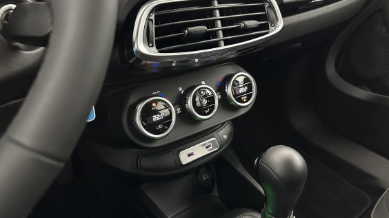 Fiat 500X 500x 1.5 FireFly Turbo 130ch Pack Confort Style Hybrid DCT7 Black