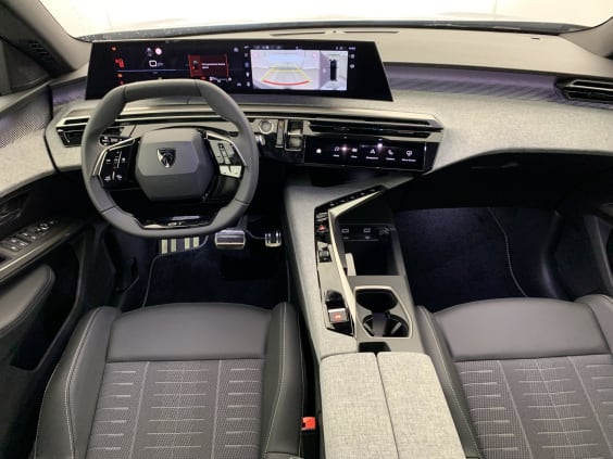 Peugeot 3008 Hybrid 145 e-DCS6 GT Bleu Ingaro / Toit Noir