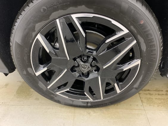 Peugeot 3008 Hybrid 145 e-DCS6 GT Bleu Ingaro / Toit Noir