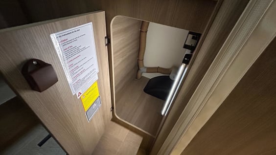 LMC T668 Element Fiat Ducato 2.3 JTD 140 CV - BVA 9 Rapports Blanc