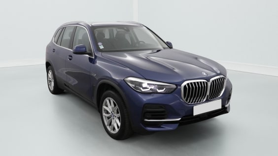 BMW X5 G05 X5 XDRIVE45E 394 CH BVA8 LOUNGE Phytonicblau