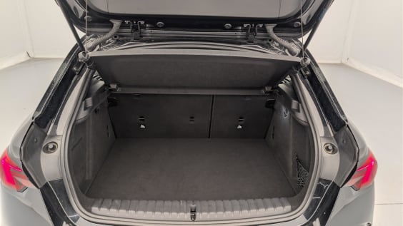 BMW Serie 1 F70 120d 163 ch DKG7 M Sport Saphirschwarz
