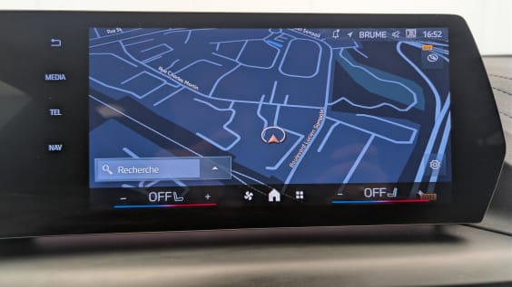 BMW Serie 1 F70 120d 163 ch DKG7 M Sport Saphirschwarz