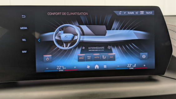 BMW Serie 1 F70 120d 163 ch DKG7 M Sport Saphirschwarz