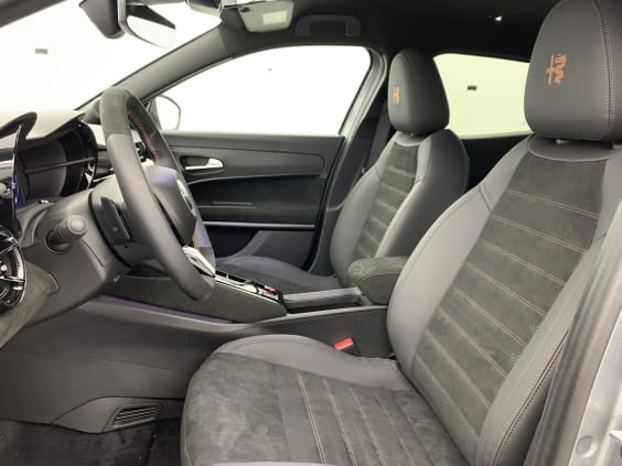 Alfa Romeo Junior 1.2 Ibrida 145 ch eDCT6 Intensa Gris Arese