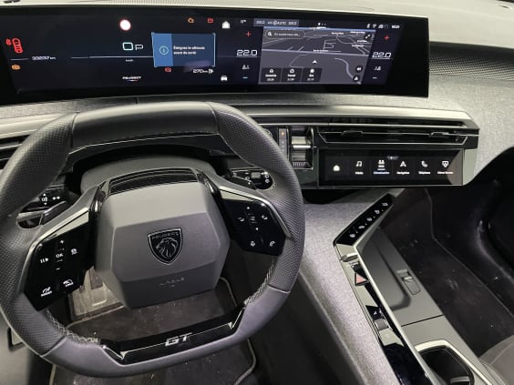 Peugeot 5008 Hybrid 145 e-DCS6 GT Gris Titane Toit Noir