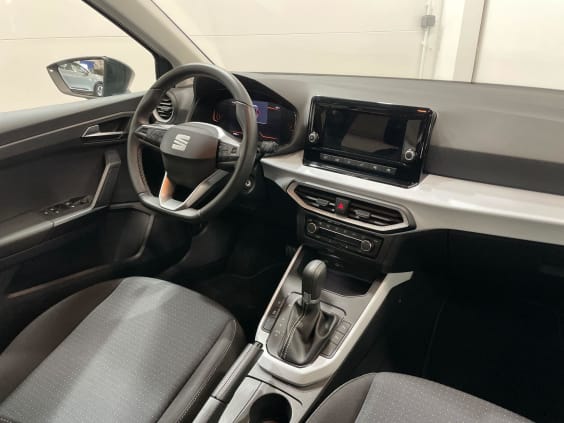 Seat Arona 1.0 TSI 85 KW (115 CV) DSG Start/Stop COPA Gris clair