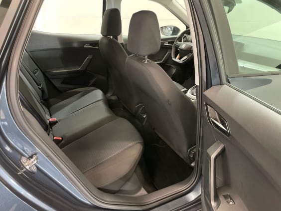Seat Arona 1.0 TSI 85 KW (115 CV) DSG Start/Stop COPA Gris clair