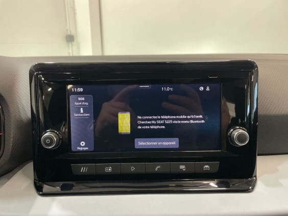 Seat Arona 1.0 TSI 85 KW (115 CV) DSG Start/Stop COPA Gris clair