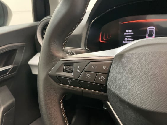 Seat Arona 1.0 TSI 85 KW (115 CV) DSG Start/Stop COPA Gris clair